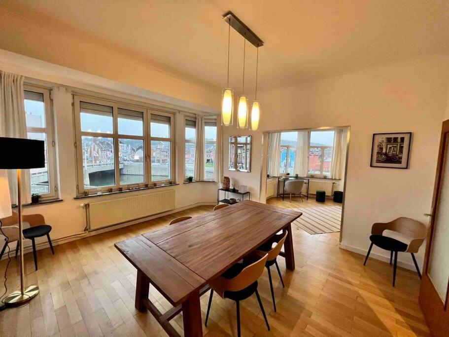 Bellevue - Grand Appartement Pour 5 Sur Les Quais De La Meuse Liege Bagian luar foto